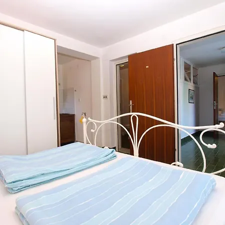 Fuer 6 Personen Ca 60 Qm In Pjescana Uvala, Istrien Istrische Riviera Apartment
