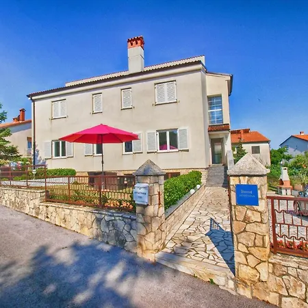 Fuer 6 Personen Ca 60 Qm In Pjescana Uvala, Istrien Istrische Riviera Apartment Pjescana Uvala